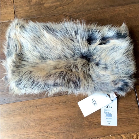 NWT UGG Real Fur Shearling Snood Scarf - Picture 1 of 8